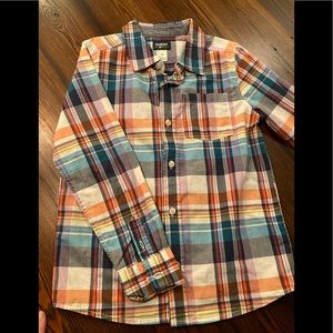 Oshkosh B’Gosh Boys Plaid shirt, size 10. Worn once. Excellent condition.